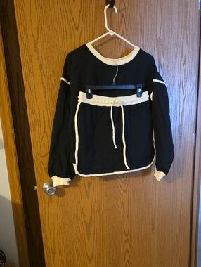Zenana Outfitters Black Skort Set with Cream Neck Trim PTP 24, W 14 T0 17, L 15